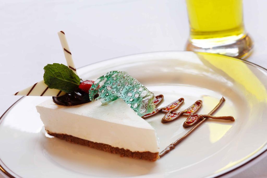 Heritage Madurai Εξωτερικό φωτογραφία A cheesecake