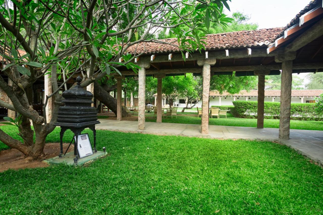 Heritage Madurai Εξωτερικό φωτογραφία The Bell Tower